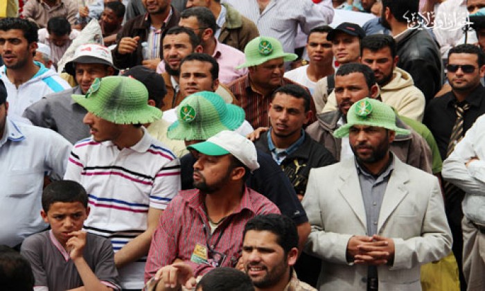 الإخوان المسلمون تاريخ حافل بالانشقاقات إضاءات